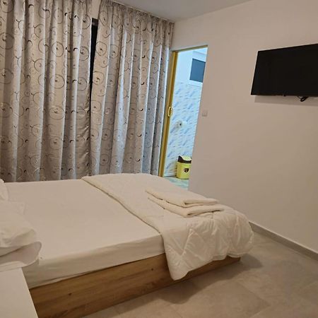 Hotel Sunshine Schitu Esterno foto